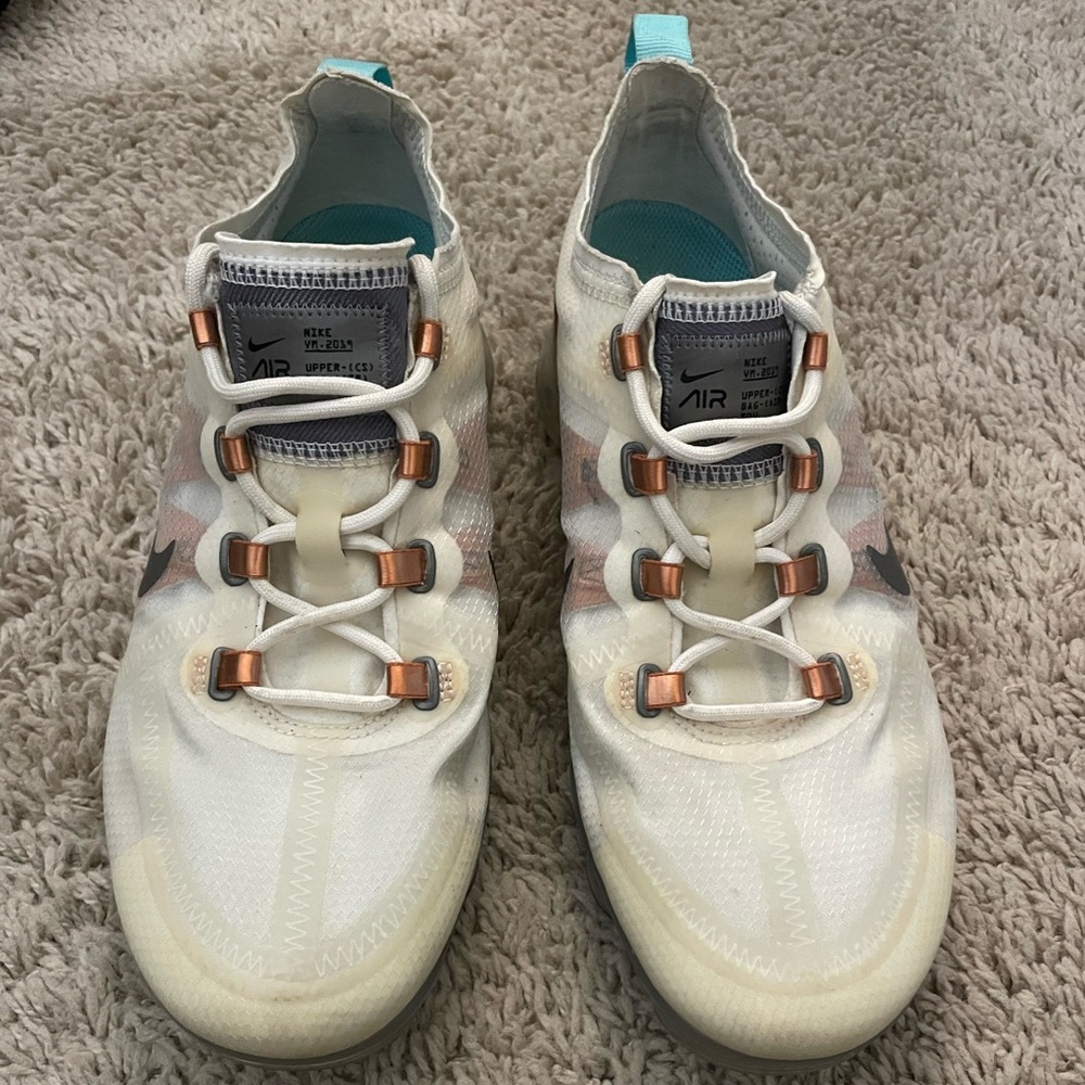 Nike Air VaporMax 2019 “Phantom Metallic Pewter”
